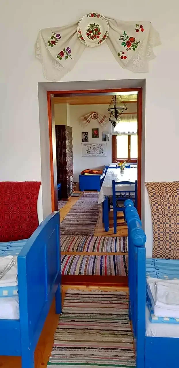 Gyimesközéplok Szállás | Vendégház (K0617-14) A kép szerzői jogvédelem alatt állhat. Javasolt a kapcsolatfelvétel a jog tulajdonossal.