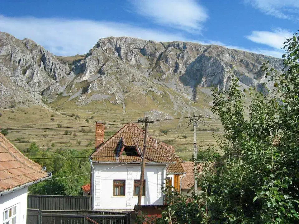 Rimetea Cazare | Casă de oaspeți (K1090-36) Imaginea poate fi supusă drepturilor de autor. Se recomandă contactarea titularului drepturilor.