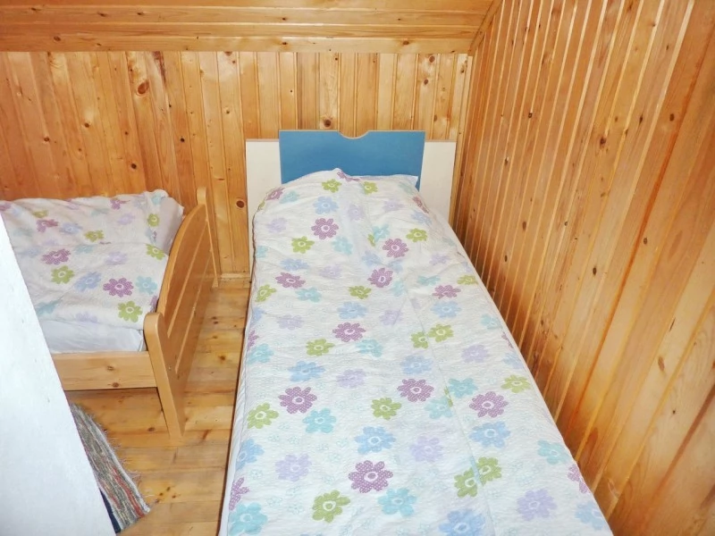 Barajul Zetea Cazare | Cabană (K0199-31) Imaginea poate fi supusă drepturilor de autor. Se recomandă contactarea titularului drepturilor.