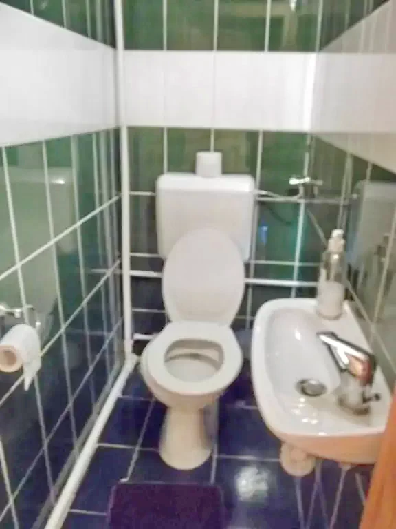 Barajul Zetea Cazare | Cabană (K0343-19) Imaginea poate fi supusă drepturilor de autor. Se recomandă contactarea titularului drepturilor.