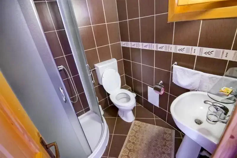 Gyulafehérvár Szállás | Motel (K1180-12) A kép szerzői jogvédelem alatt állhat. Javasolt a kapcsolatfelvétel a jog tulajdonossal.