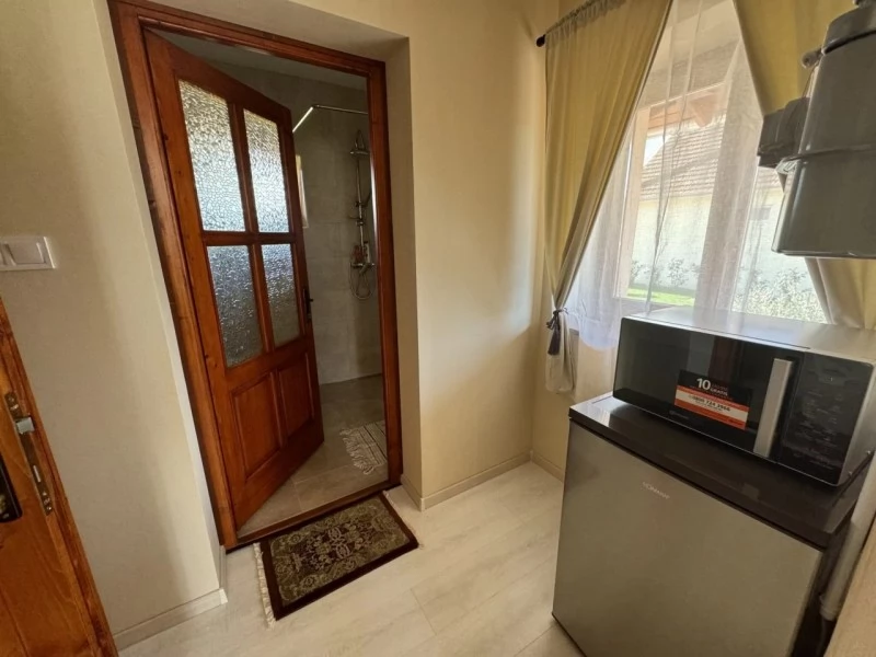 Jula Cazare | Casă de apartamente (K1108-12) Imaginea poate fi supusă drepturilor de autor. Se recomandă contactarea titularului drepturilor.