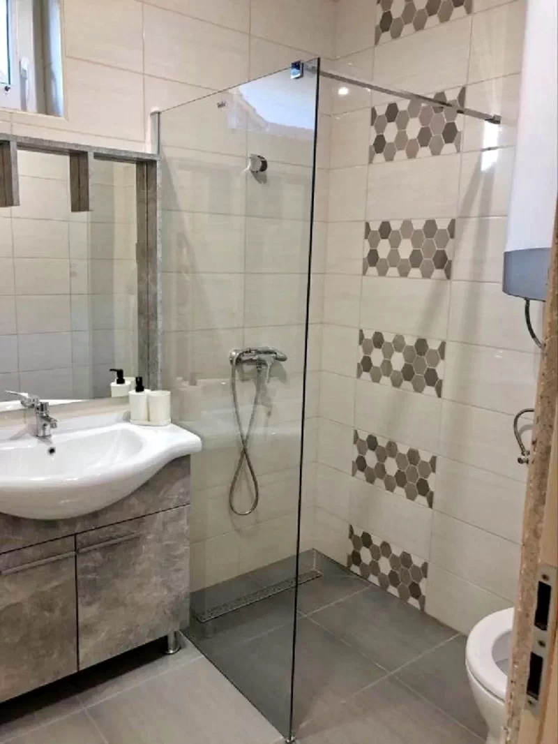  Cazare | Cabană (K0790-4) Imaginea poate fi supusă drepturilor de autor. Se recomandă contactarea titularului drepturilor.