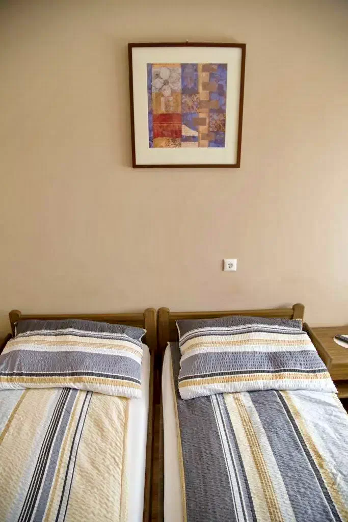  Cazare | Hotel**** (K0020-8) Imaginea poate fi supusă drepturilor de autor. Se recomandă contactarea titularului drepturilor.