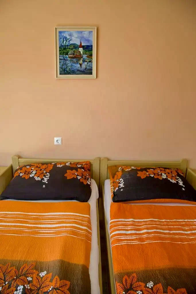  Cazare | Hotel**** (K0020-15) Imaginea poate fi supusă drepturilor de autor. Se recomandă contactarea titularului drepturilor.