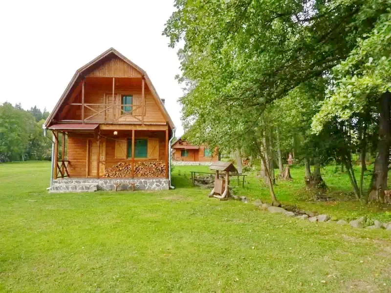 Barajul Zetea Cazare | Cabană (K0389-26) Imaginea poate fi supusă drepturilor de autor. Se recomandă contactarea titularului drepturilor.