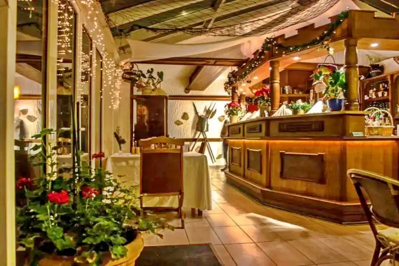 Mișcolț Cazare | Hotel*** (K0856-37) Imaginea poate fi supusă drepturilor de autor. Se recomandă contactarea titularului drepturilor.