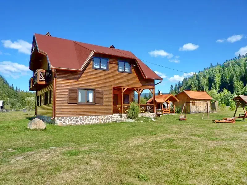 Barajul Zetea Cazare | Cabană (K0786-39) Imaginea poate fi supusă drepturilor de autor. Se recomandă contactarea titularului drepturilor.