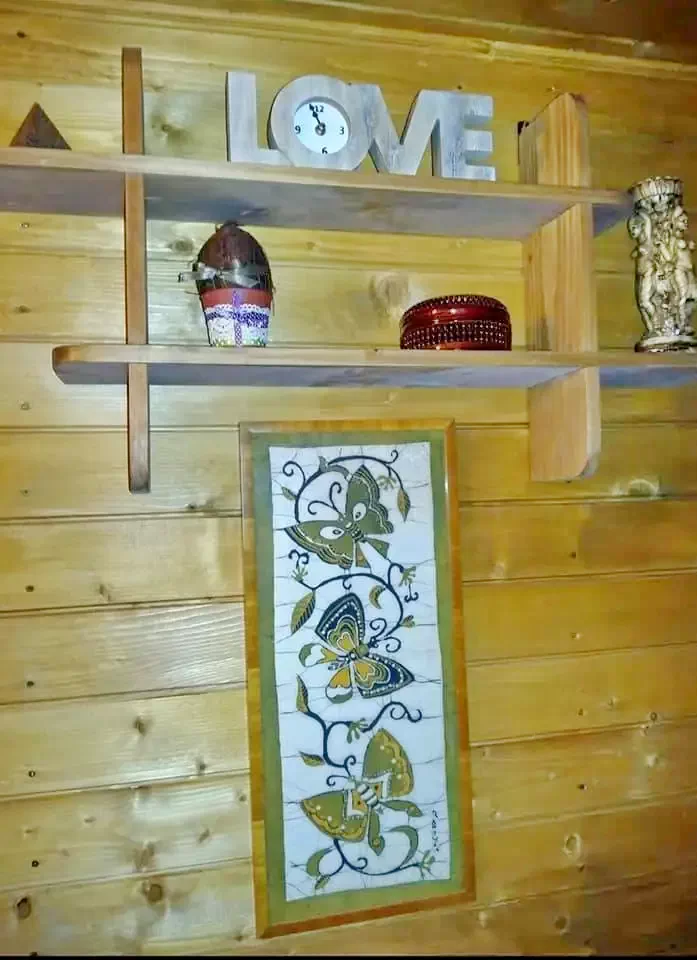 Barajul Zetea Cazare | Cabană (K0827-29) Imaginea poate fi supusă drepturilor de autor. Se recomandă contactarea titularului drepturilor.