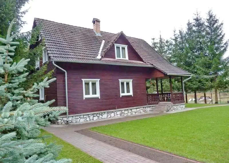 Barajul Zetea Cazare | Cabană (K1166-46) Imaginea poate fi supusă drepturilor de autor. Se recomandă contactarea titularului drepturilor.