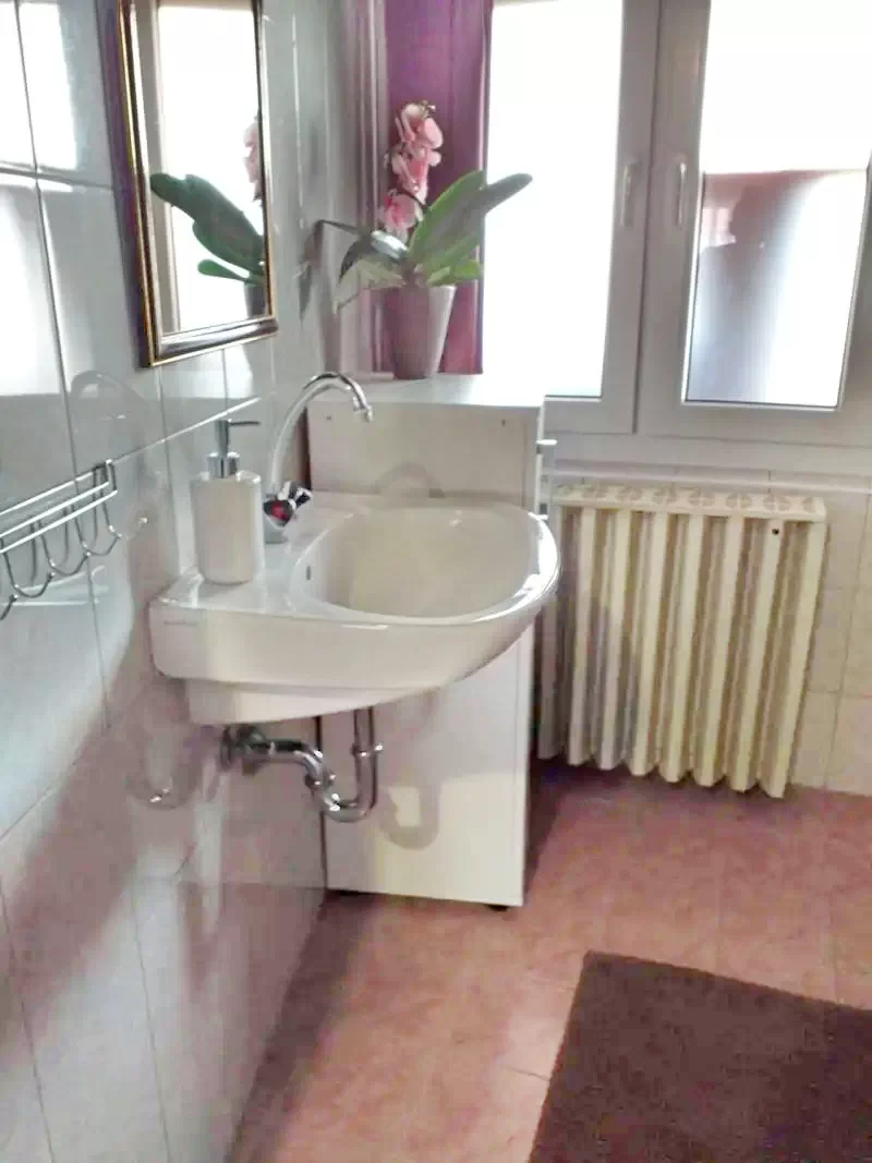 Jula Cazare | Cabană (K0086-12) Imaginea poate fi supusă drepturilor de autor. Se recomandă contactarea titularului drepturilor.