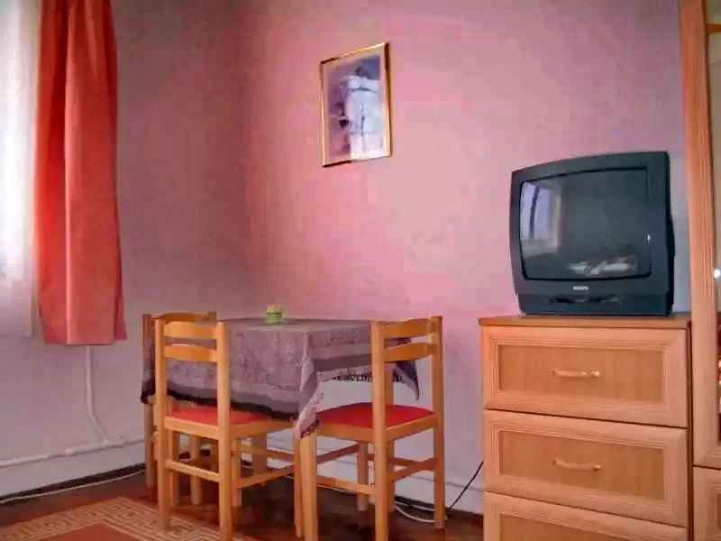  Cazare | Cabană (K0275-9) Imaginea poate fi supusă drepturilor de autor. Se recomandă contactarea titularului drepturilor.