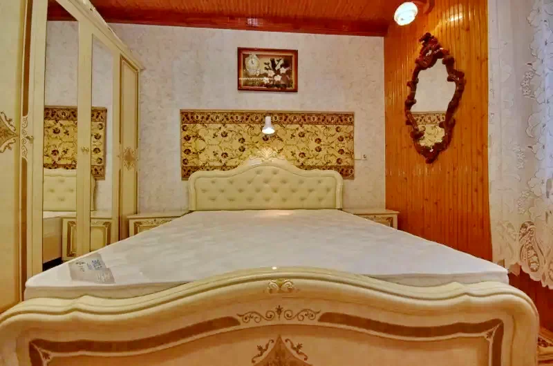 Jula Cazare | Sat de vacanță (K0111-18) Imaginea poate fi supusă drepturilor de autor. Se recomandă contactarea titularului drepturilor.