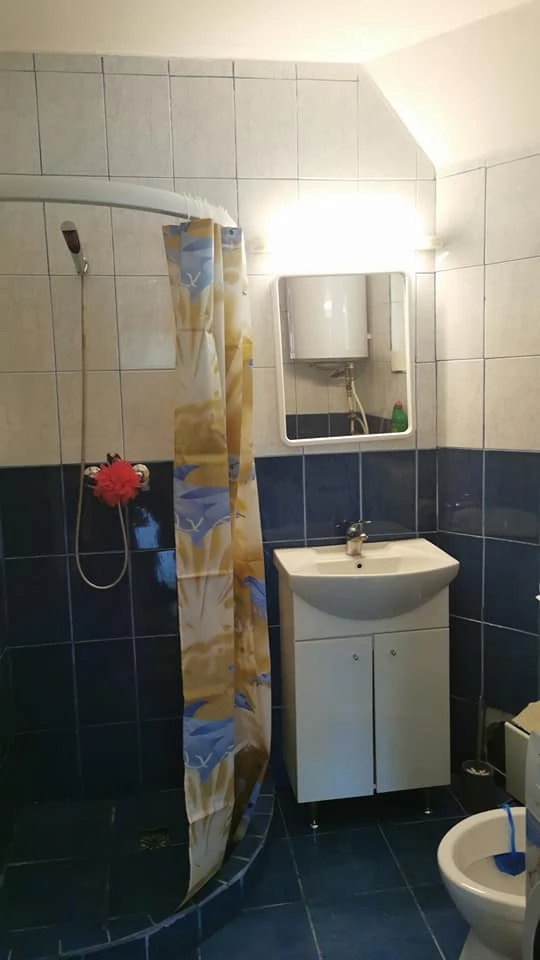 Barátka Szállás | Üdülőfalu (K0822-19) A kép szerzői jogvédelem alatt állhat. Javasolt a kapcsolatfelvétel a jog tulajdonossal.