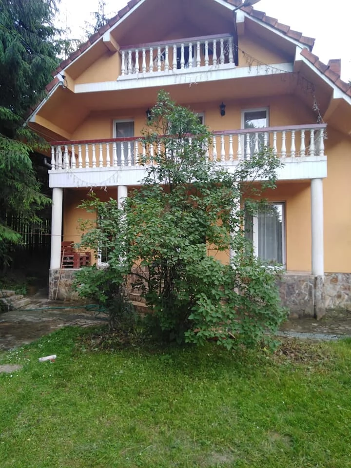 Barátka Szállás | Üdülőfalu (K0822-30) A kép szerzői jogvédelem alatt állhat. Javasolt a kapcsolatfelvétel a jog tulajdonossal.