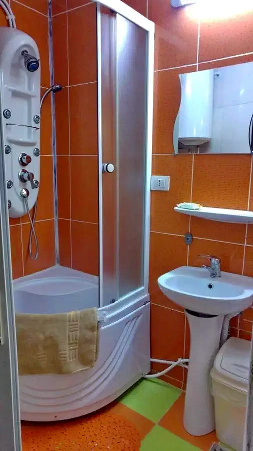 Costinești Cazare | Motel (K1329-17) Imaginea poate fi supusă drepturilor de autor. Se recomandă contactarea titularului drepturilor.