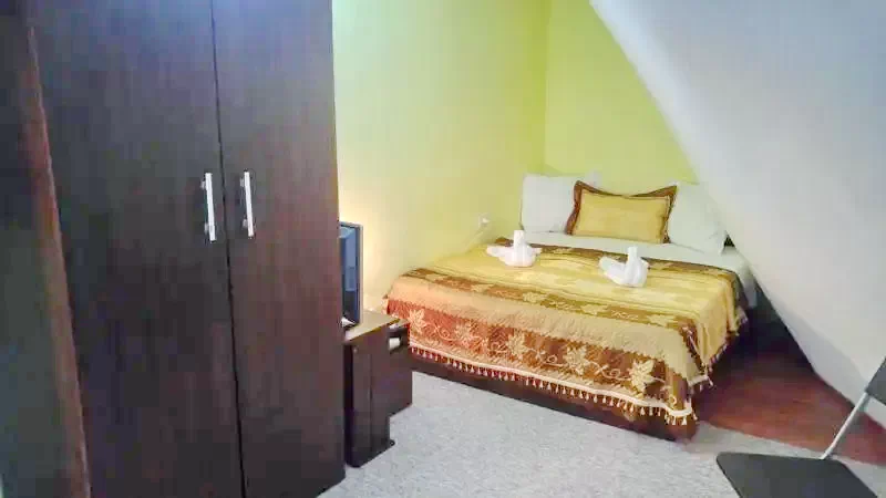 Costinești Cazare | Motel (K1329-25) Imaginea poate fi supusă drepturilor de autor. Se recomandă contactarea titularului drepturilor.