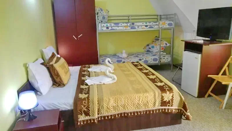  Szállás | Motel (K1329-29) A kép szerzői jogvédelem alatt állhat. Javasolt a kapcsolatfelvétel a jog tulajdonossal.