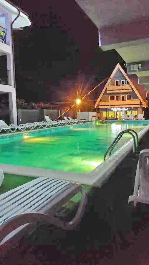 Costinești Szállás | Motel (K1329-39) A kép szerzői jogvédelem alatt állhat. Javasolt a kapcsolatfelvétel a jog tulajdonossal.