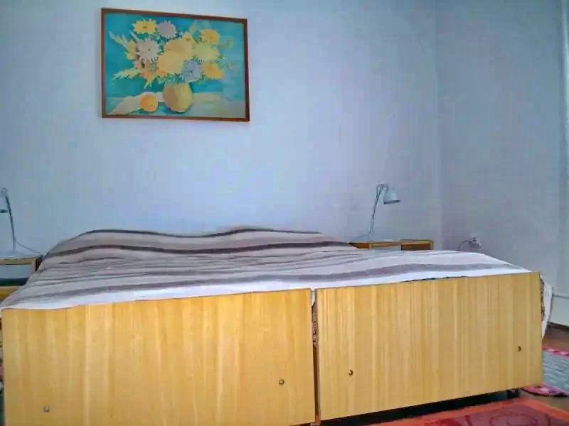  Cazare | Cabană (K0505-29) Imaginea poate fi supusă drepturilor de autor. Se recomandă contactarea titularului drepturilor.