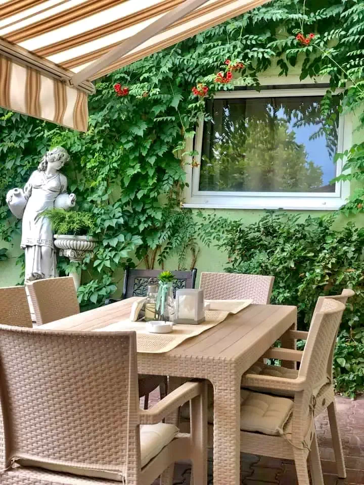 Szállás Târgu Mureș - Vila Cheșa*** | Marosvásárhely - Cheșa Villa***. A kép szerzői jogvédelem alatt állhat. Javasolt a kapcsolatfelvétel a jog tulajdonossal.