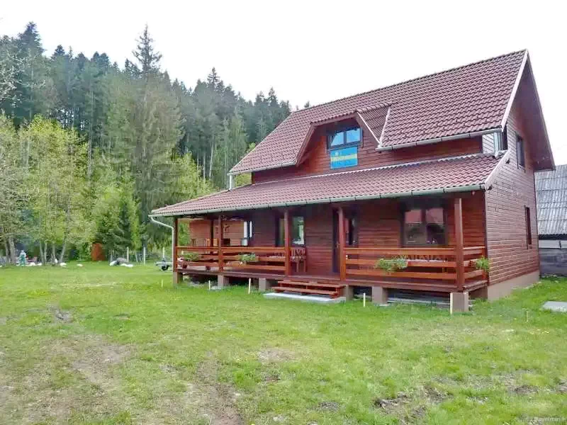 Barajul Zetea Cazare | Cabană (K1167-25) Imaginea poate fi supusă drepturilor de autor. Se recomandă contactarea titularului drepturilor.