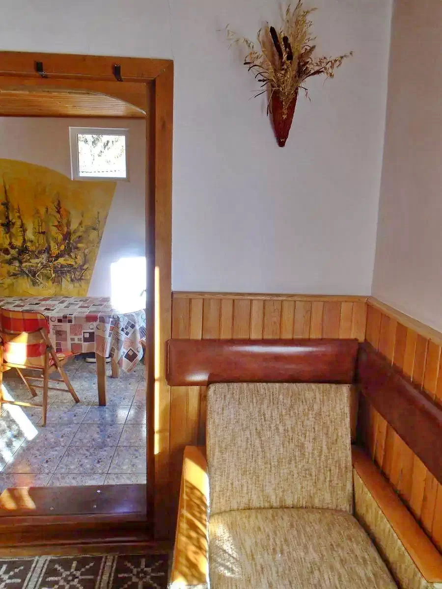 Băile Homorod Cazare | Cabană (K0037-3) Imaginea poate fi supusă drepturilor de autor. Se recomandă contactarea titularului drepturilor.