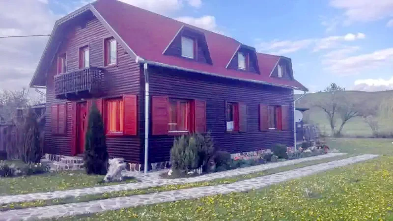 Homoródkarácsonyfalva Szállás | Vendégház (K0195-1) A kép szerzői jogvédelem alatt állhat. Javasolt a kapcsolatfelvétel a jog tulajdonossal.
