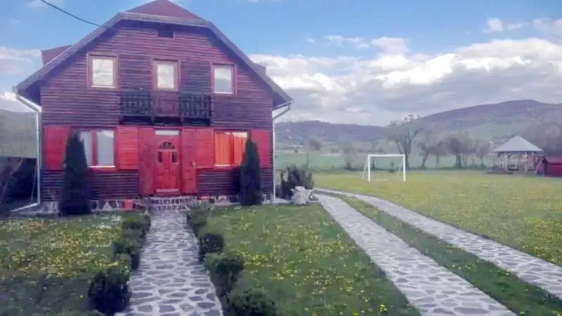 Cazare Crăciunel - Casa Máthé | Homoródkarácsonyfalva - Máthé Vendégház. Imaginea poate fi supusă drepturilor de autor. Se recomandă contactarea titularului drepturilor.