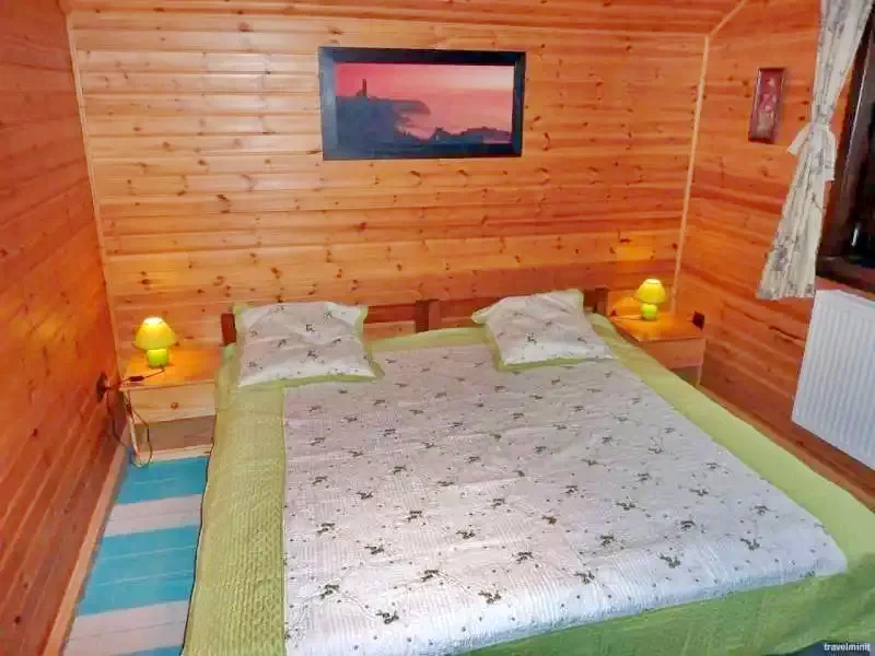 Băile Homorod Cazare | Cabană (K1178-13) Imaginea poate fi supusă drepturilor de autor. Se recomandă contactarea titularului drepturilor.