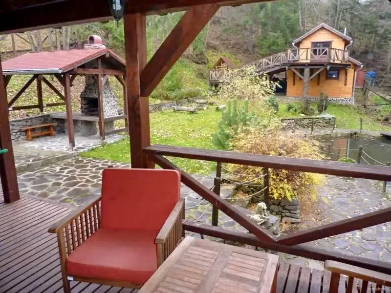 Homoródfürdő Szállás | Üdülőfalu (K1178-27) A kép szerzői jogvédelem alatt állhat. Javasolt a kapcsolatfelvétel a jog tulajdonossal.