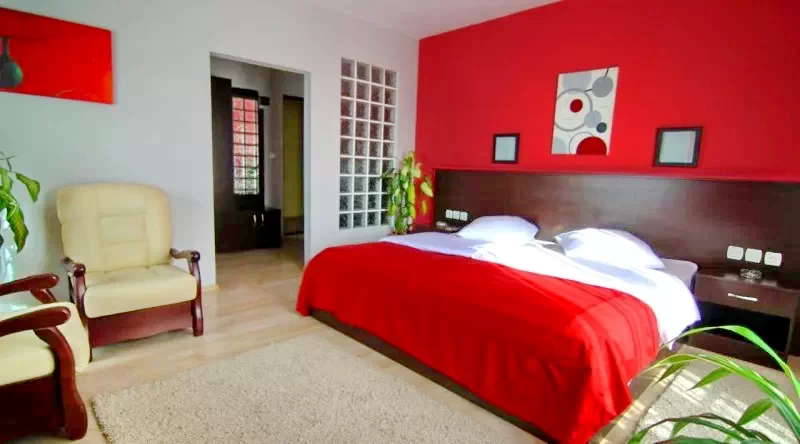 Bistrița Cazare | Motel (K1066-18) Imaginea poate fi supusă drepturilor de autor. Se recomandă contactarea titularului drepturilor.