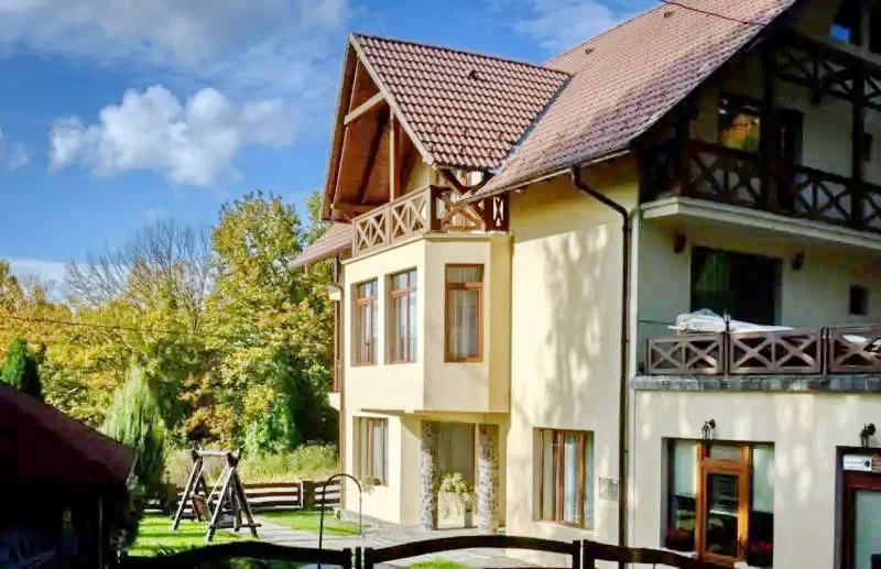 Szováta Szállás | Panzió (K1068-9) A kép szerzői jogvédelem alatt állhat. Javasolt a kapcsolatfelvétel a jog tulajdonossal.