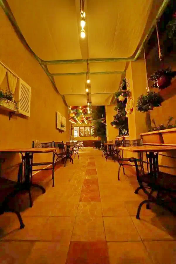  Szállás | Motel (K1341-10) A kép szerzői jogvédelem alatt állhat. Javasolt a kapcsolatfelvétel a jog tulajdonossal.