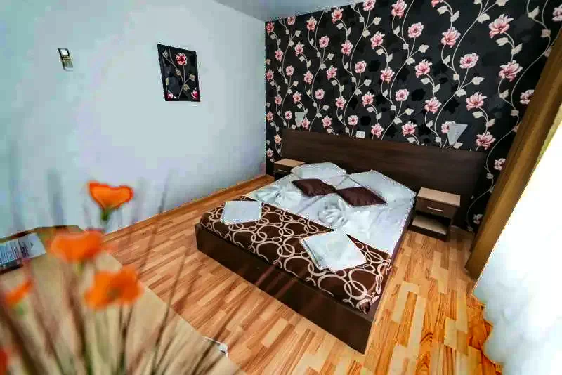 Costinești Cazare | Motel (K1341-18) Imaginea poate fi supusă drepturilor de autor. Se recomandă contactarea titularului drepturilor.