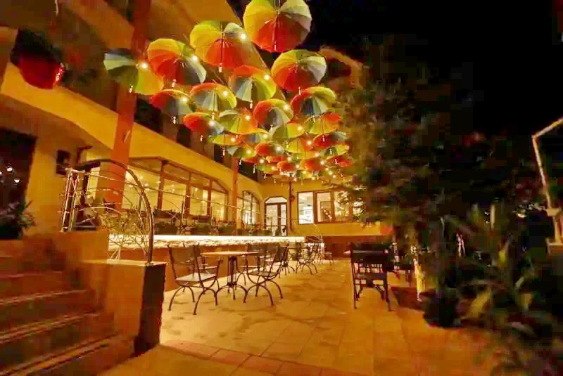 Costinești Cazare | Motel (K1341-34) Imaginea poate fi supusă drepturilor de autor. Se recomandă contactarea titularului drepturilor.