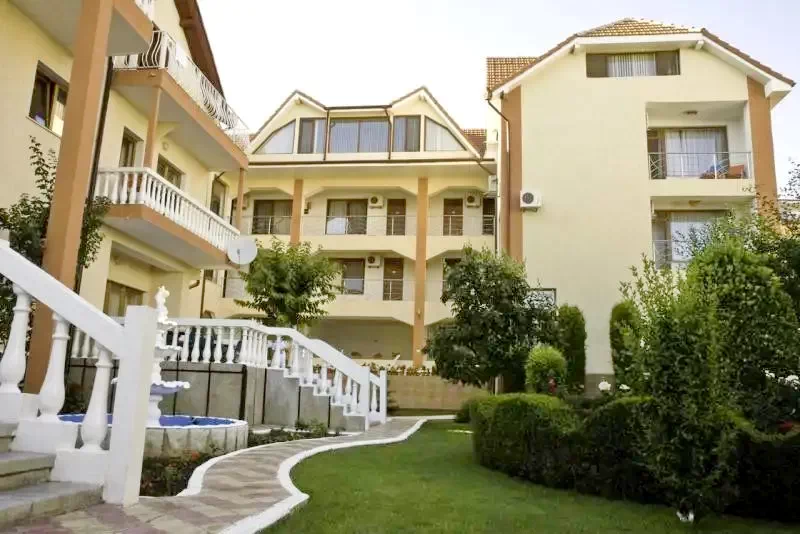 Costinești Cazare | Motel (K1341-36) Imaginea poate fi supusă drepturilor de autor. Se recomandă contactarea titularului drepturilor.