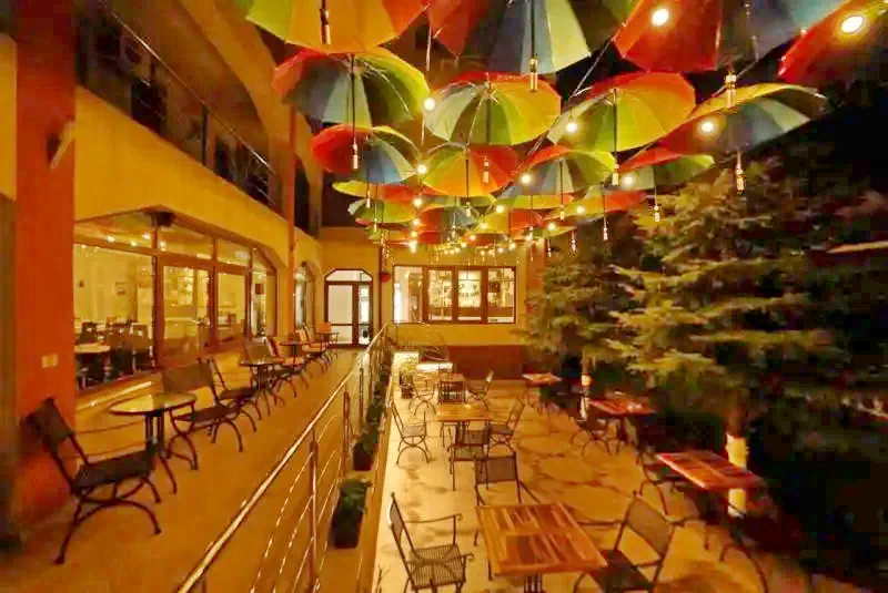 Costinești Cazare | Motel (K1341-37) Imaginea poate fi supusă drepturilor de autor. Se recomandă contactarea titularului drepturilor.