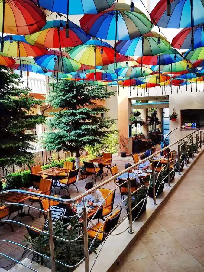 Costinești Cazare | Motel (K1341-39) Imaginea poate fi supusă drepturilor de autor. Se recomandă contactarea titularului drepturilor.