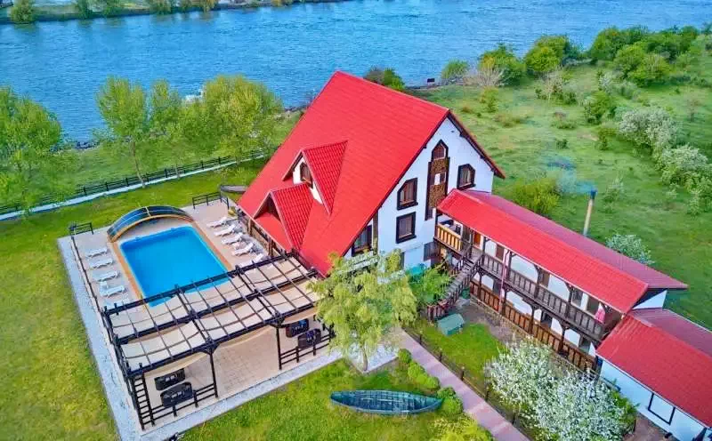 Crișan Cazare | Motel (K1325-4) Imaginea poate fi supusă drepturilor de autor. Se recomandă contactarea titularului drepturilor.