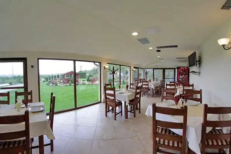 Sâmbăta Cazare | Motel (K0962-2) Imaginea poate fi supusă drepturilor de autor. Se recomandă contactarea titularului drepturilor.