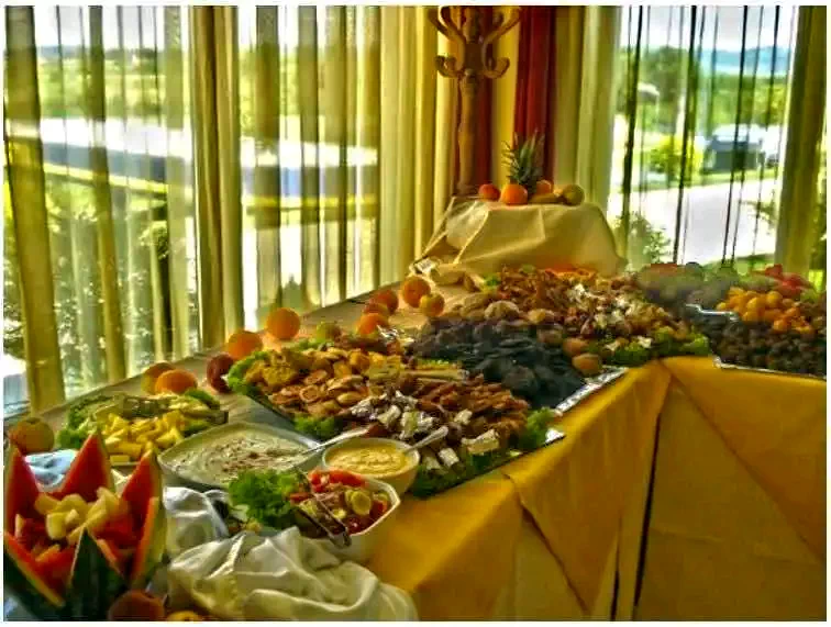 Szombatság Szállás | Motel (K0962-3) A kép szerzői jogvédelem alatt állhat. Javasolt a kapcsolatfelvétel a jog tulajdonossal.