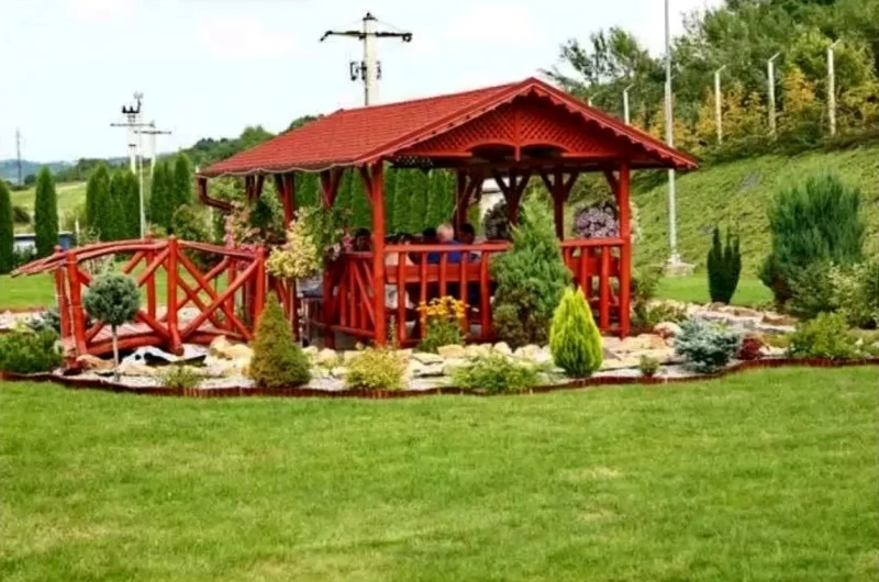 Szombatság Szállás | Motel (K0962-15) A kép szerzői jogvédelem alatt állhat. Javasolt a kapcsolatfelvétel a jog tulajdonossal.