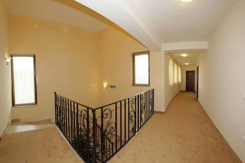 Sâmbăta Cazare | Motel (K0962-22) Imaginea poate fi supusă drepturilor de autor. Se recomandă contactarea titularului drepturilor.