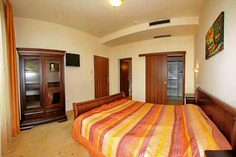 Sâmbăta Cazare | Motel (K0962-25) Imaginea poate fi supusă drepturilor de autor. Se recomandă contactarea titularului drepturilor.