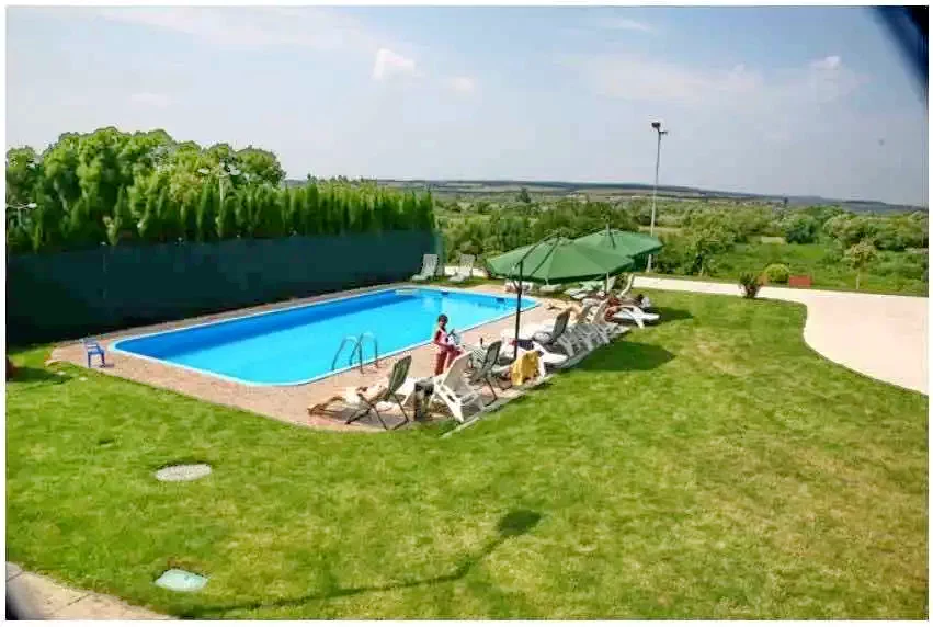 Sâmbăta Cazare | Motel (K0962-40) Imaginea poate fi supusă drepturilor de autor. Se recomandă contactarea titularului drepturilor.