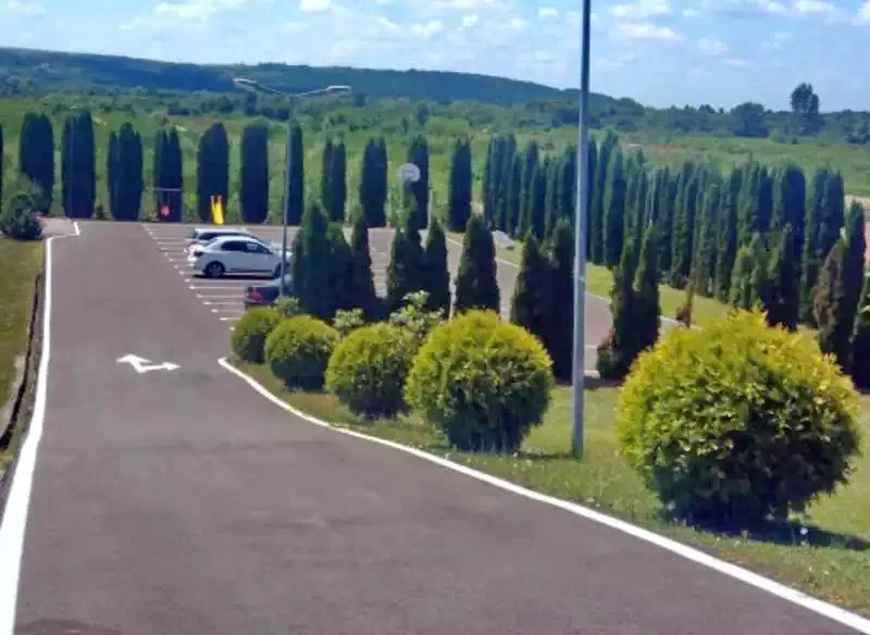 Sâmbăta Cazare | Motel (K0962-43) Imaginea poate fi supusă drepturilor de autor. Se recomandă contactarea titularului drepturilor.