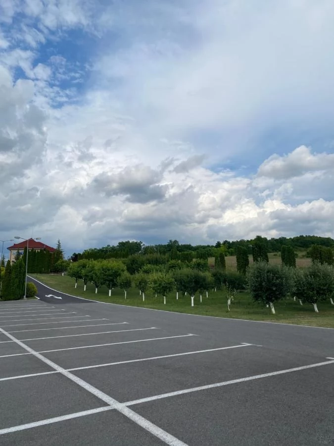 Cazare Sâmbăta- Pensiunea Silver **** | Szombatság - Silver Panzió ****. Imaginea poate fi supusă drepturilor de autor. Se recomandă contactarea titularului drepturilor.