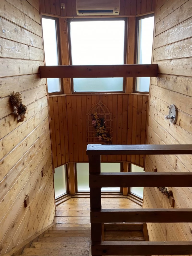 Szombatság Szállás | Motel (K0962-54) A kép szerzői jogvédelem alatt állhat. Javasolt a kapcsolatfelvétel a jog tulajdonossal.