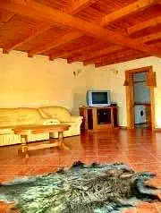 Szombatság Szállás | Villa (K0963-10) A kép szerzői jogvédelem alatt állhat. Javasolt a kapcsolatfelvétel a jog tulajdonossal.